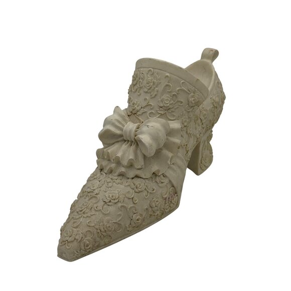 Decorative Porcelain Victorian Style Shoe Pen Holder for Wedding Guest Book - Picture 1 of 6